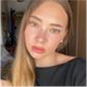 Estudiante con vocación educativa para clases de refuerzo en Primaria.