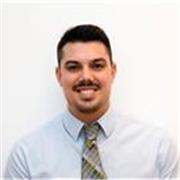 Profesor nativo de inglés especializado en comunicación profesional