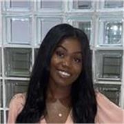 Friendly Italian tutor helping children and adults build confidence and fluency. Offering engaging, personalised lessons online. 