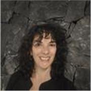 Profesora titulada de inglés con más de 20 años de experiencia.