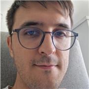 Alumno graduado en cine y con el bachillerato de letras listo para dar clases a niños de primaria e infantil