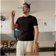 Professor particular de Lingua portuguesa, literatura, redação e inglês. Especializado em preparação para concursos!