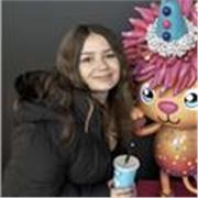 I am a native English speaker and have been learning Spanish since early secondary school and hope to teach others