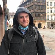 Professeur d'Histoire, Science Politique et/ou Economie. Détenteur d'un bac+5 en éco (Univ. Paris 1) avec 4 ans d'expérience dans l'aide aux devoirs pour tous types de matières niveau Collège et Lycée