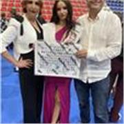 Profesora de ciencias y estudiante de Odontología en la Universidad CEU de Elche. Capacidad de enseñar a todo tipo de edad.