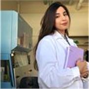 Etudiante en thèse donne cours particulier anglais et français