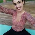 Profesora de yoga. formada en hatha yoga y yin yoga . todos lo niveles