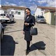 Profesora de hebreo, especializada en bíblico