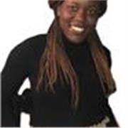 Passionnée par la transmission du savoir, je propose un accompagnement scolaire adapté à chaque élève du primaire au lycée.