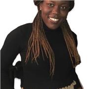 Passionnée par la transmission du savoir, je propose un accompagnement scolaire adapté à chaque élève du primaire au lycée.