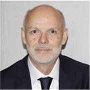 Professionnel de la finance donne cours de finance d'entreprise