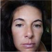 Hola soy Leticia me gustaría ser tu tutora en español para poder ayudarte en lo que necesites. Puedo enseñarte o hablar para mejor