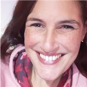 Profesora de Inglés nativo ofreciendo clases a niños y adultos en la provincia de Málaga