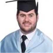 Soy una persona que disfruta viendo a los demás y pudiendo ayudar a los demás a aprender, y poder relacionarse y conversar