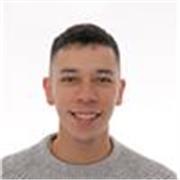 Fisioterapeuta con conocimientos en ciencias naturales que ofrece clases de biología, anatomía y fisiología a estudiantes que hagan parte de las ciencias de la salud y también estudiantes de bachillerato