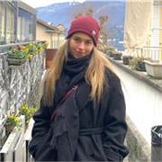 Estudiante de grado con nivel de inglés Advanced C1 lista para dar clases particulares. 