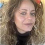 Sono Anna aiuto i bambini della scuola primaria nei compiti 