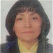 Profesora de matemáticas. Gran experiencia con estudiantes que presentan dificultad con los números y afines