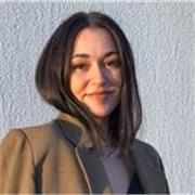 Profesora de bioquímica, química y biología para bachillerato y cursos inferiores