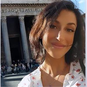 Stefania Rondinelli | Letuelezioni.it