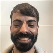 A niños y personas que necesiten apoyo en la materia