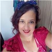  Native English teacher with five years experience, offers English lessons to Adults and Children.   