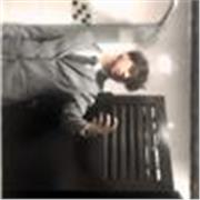 Trabaja como acompañante escolar o auxiliar