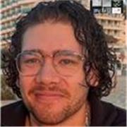 Englisch-Online-Tutor mit Lehramtsstudium bietet Nachhilfe für alle Altersgruppen