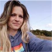 Laureata in Lingue all'Università di Parma, Accompagnatrice e Guida Turistica. Sono disponibile per lezioni di Spagnolo a studenti delle scuole Medie e Superiori