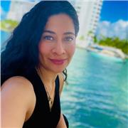 soy María José estudié inglés en Irlanda, donde también practiqué el idioma y me familiaricé con el acento irlandés y británico. Cuento con Certificate in Advanced English de Cambridge.
¿Te gustaría estudiar conmigo?