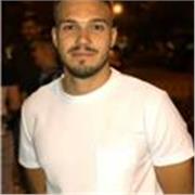 Profesor titulado en Bachillerato, con experiencia en la formación de niños tanto en primaria como en secundaria