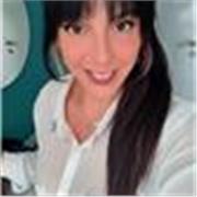 Maestra de educación especial para ayudar a cualquier alumno o alumna que lo necesite.