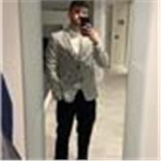 Trasformo la passione per il basket in un percorso di crescita e successo.