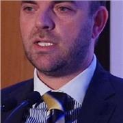 I am an experienced tutor in Economics and Business for IB and A level students