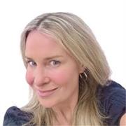 Experienced communication & leadership coach - learn to speak, write and interact with confidence. Over 10yrs as corporate trainer