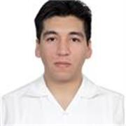 Maestro de educación primaria enfocado en reforzamiento escolar