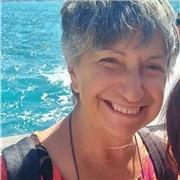 Insegnante per aiuto compiti primi anni delle superiori