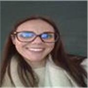 Soy profesora de español apasionada por la enseñanza, con más de 10 años de experiencia ayudando a estudiantes de todos los nivele