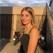 Studentessa di quarta superiore