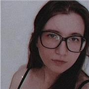 Studentessa offre ripetizioni online o in presenza di inglese, biologia e chimica in zona Teramo