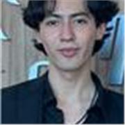 Maestro de apoyo escolar especializado en clases para niños de forma online