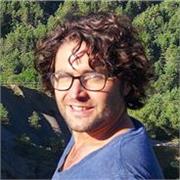 Professeur pour cours de soutien scolaire en Maths