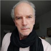 Professionista pluriennale esperienza nel campo della Regia e Fotografia impartisce lezioni di uso e approfondimento fotografia