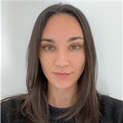 Studentessa di Economia e Management. Diplomata al liceo linguistico e con certificazione Cambridge livello First B2 in inglese.