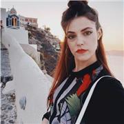 Insegnerei italiano,storia ecc tutte materie letterarie ...non le scientifiche