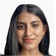 An English tutor who teaches children and adults of all ages 