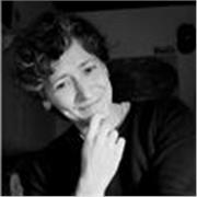 Antropóloga de formación, con experiencia de más de 5 años enseñanza del Inglés y Español como segunda Lengua