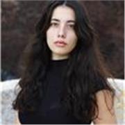 Madrelingua spagnola, laureata in statistica, offro lezioni di matematica e/o spagnolo (conversazione e di supporto allo studio)