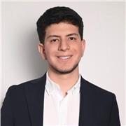 Estudiante de Ingeniería Industrial con experiencia como docente de idiomas