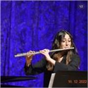 Profesora titulada en el Conservatorio Superior ofrece clases de flauta travesera para todas las edades y todos los niveles